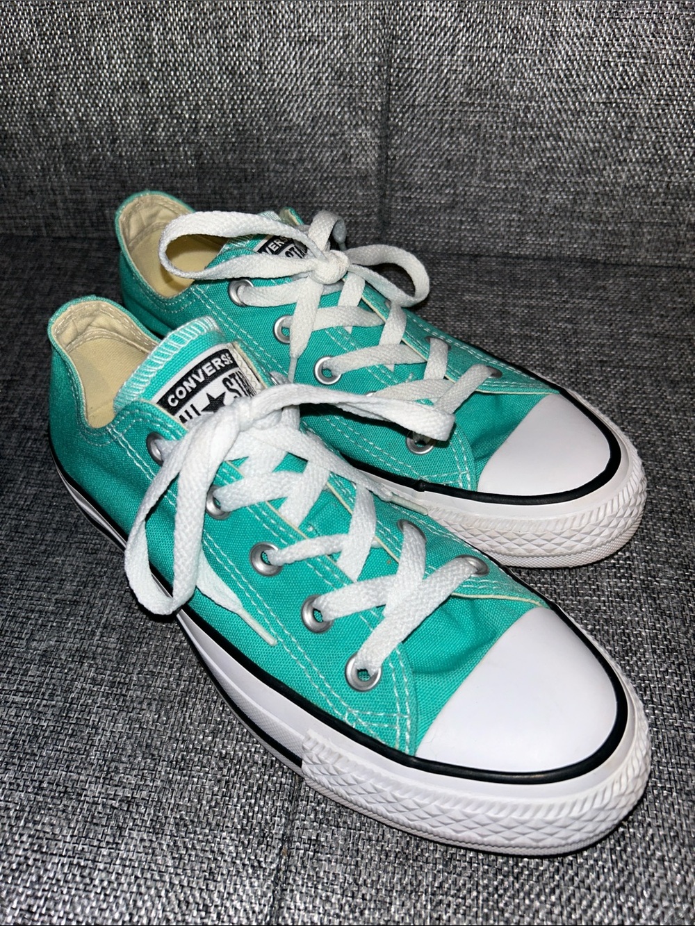 NEW - Converse  Low Top Sneakers in Turquoise with White Laces